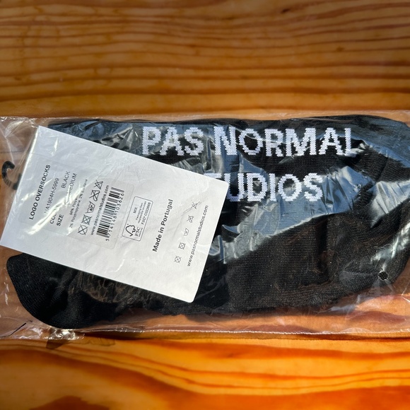 Pas Normal Studios Logo Pre-Cut Cycling Oversocks PNS - Picture 4 of 8